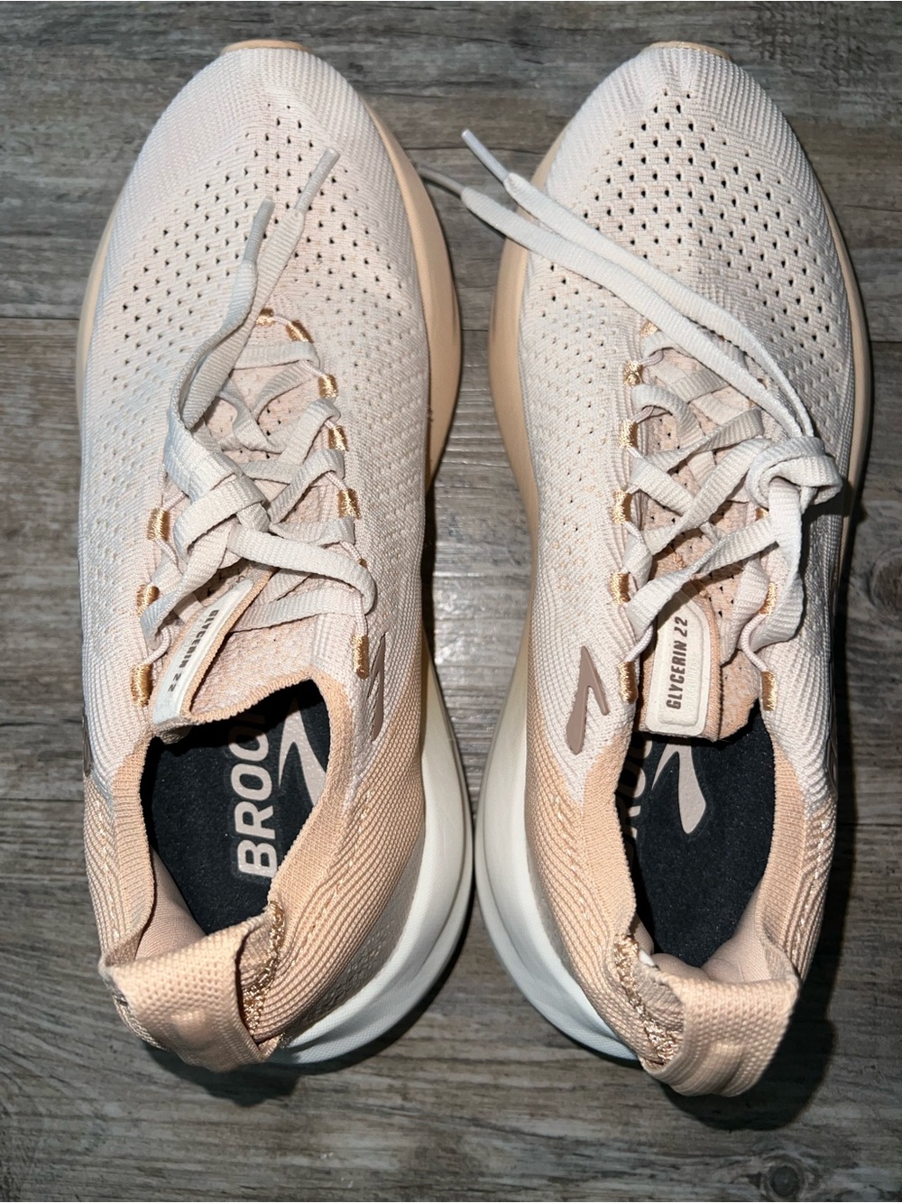Brooks Women’s Glycerin Stealthfit 22 Neutral Running Shoe, Beige | US Size 8 - Picture 6 of 8